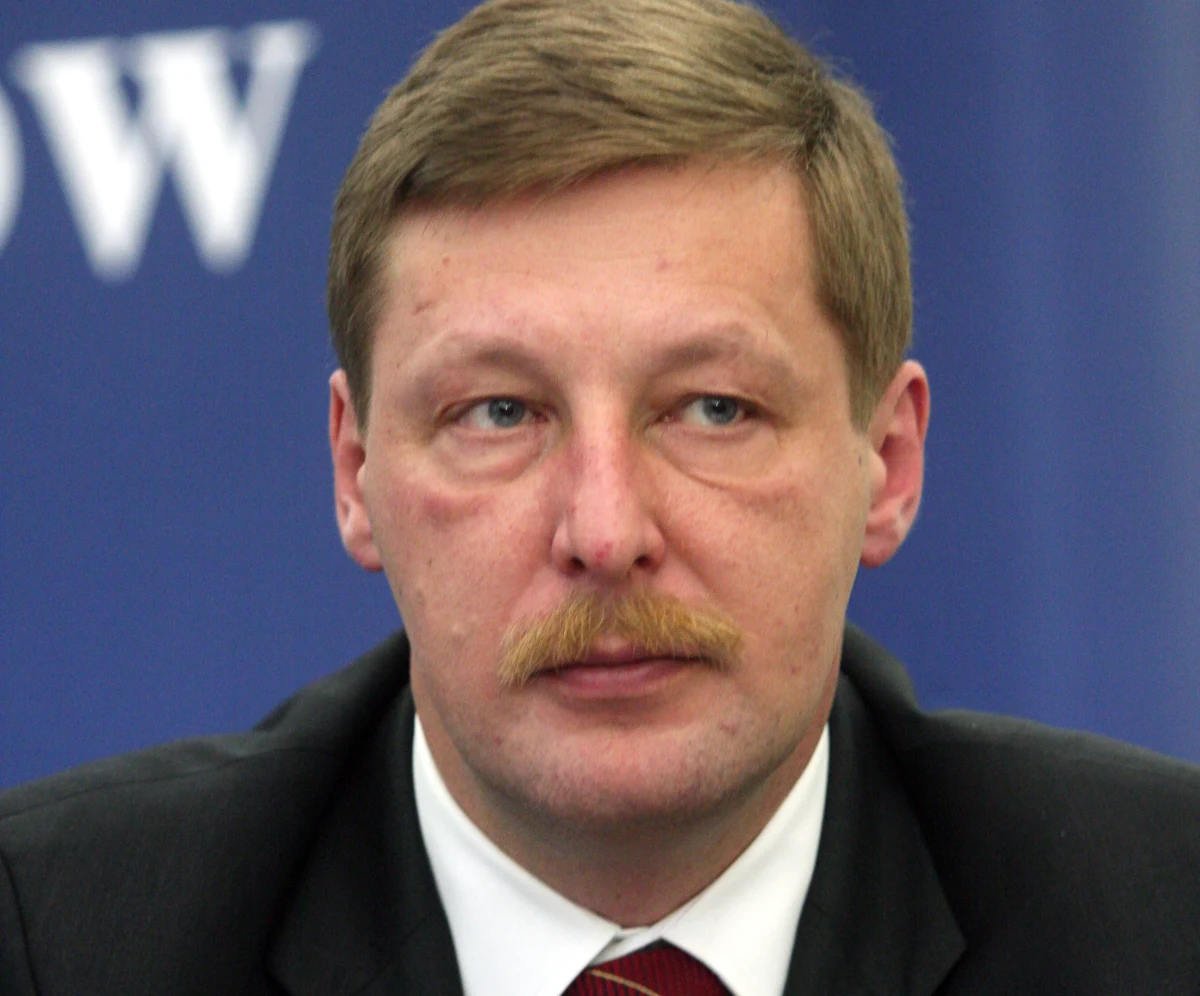 Andrzej Parafianowicz, były wiceminister finansów nagrany w restauracji „Sowa i Przyjaciele”, dostał posadę w kontrolowanej przez państwo spółce. Został szefem bezpieczeństwa w Banku Ochrony Środowiska – dowiedziała się „Gazeta Polska Codziennie”.