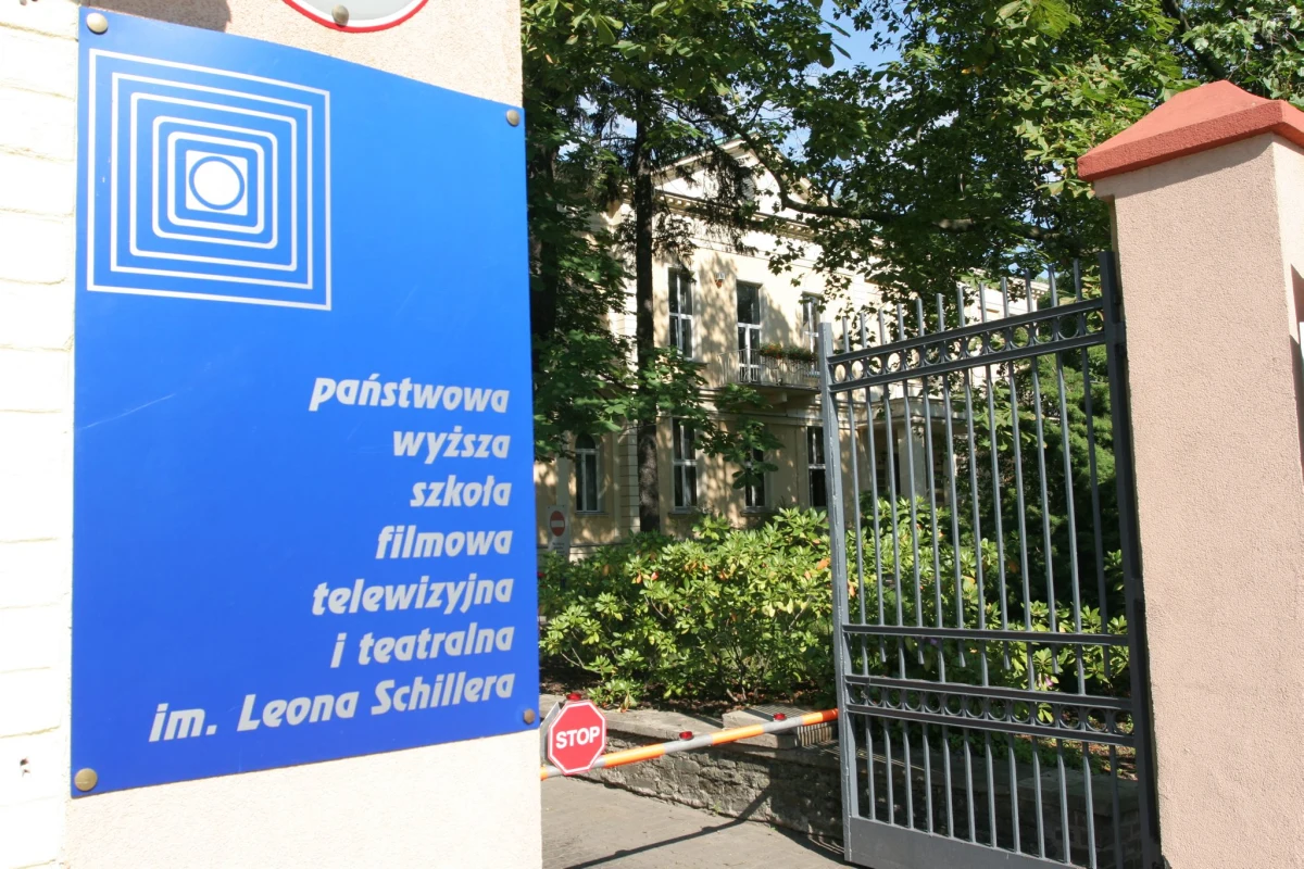 Szkoła Filmowa w Łodzi znalazła się wśród 15 najlepszych szkół filmowych na świecie w rankingu amerykańskiego magazynu "The Hollywood Reporter". W tegorocznym zestawieniu, które nie obejmuje szkół amerykańskich, znalazły się też m.in. paryska La Femis czy londyńska NFTS.