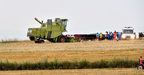 6 osób, w tym trójka dzieci, zostało porażonych piorunem w Więcławicach Dworskich w Małopolsce. Jedna osoba zmarła mimo reanimacji.