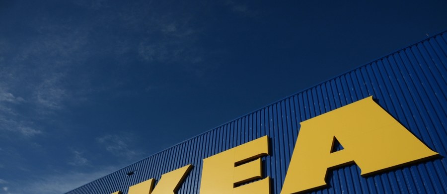 Dwie osoby zginęły, a jedna została poważnie ranna w ataku nożownika w sklepie IKEA w szwedzkim mieście Vesteras. Napastnik zaatakował klientów sklepu.