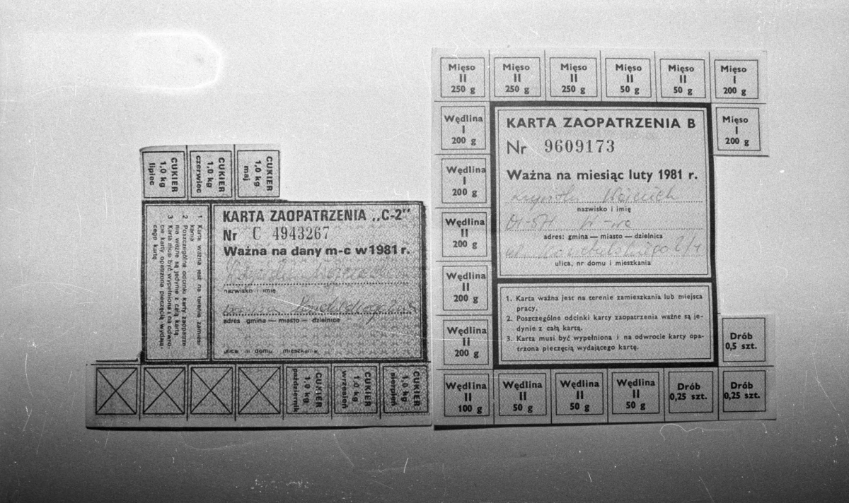 39 lat temu władze PRL wprowadziły kartki na cukier. Stało się to 12 sierpnia 1976 r., po czerwcowej nieudanej próbie podwyżki cen. Był powrót do reglamentacji artykułów pierwszej potrzeby po 20 latach przerwy. 