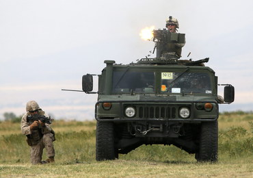 Ćwiczenia wojskowe przybliżają do wojny? Londyński think tank: Kraje patrzą na siebie nawzajem