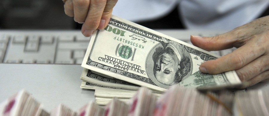 „Deutsche Bank podejrzany jest o pomaganie rosyjskim klientom w praniu brudnych pieniędzy” - pisze niemiecki "Der Spiegel".  Śledztwo prowadzą instytucje ścigania i kontroli finansowej z Rosji, USA i Wielkiej Brytanii.