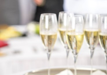 Savoir-vivre: Aperitif, wino, digestif, czyli alkohole przy jedzeniu