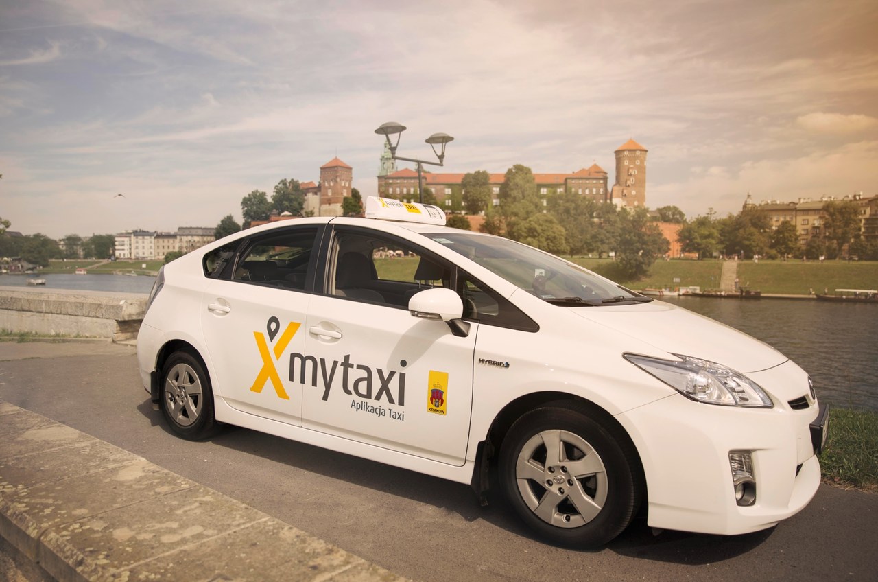 В такси можно купить. Такси. Такси фото. Баннер такси. Mytaxi Ташкент.