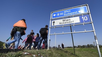 Austria wstrzymuje komunikację kolejową z Węgrami z powodu uchodźców