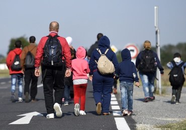 Węgry nie wykluczają stanu kryzysowego w związku z napływem migrantów