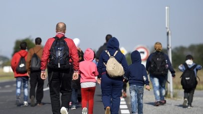 Węgry nie wykluczają stanu kryzysowego w związku z napływem migrantów