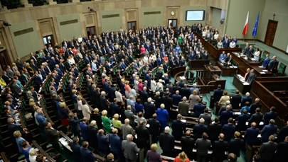 Sejm odrzucił projekt całkowicie zakazujący aborcji 