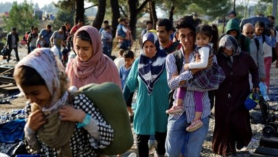 Uchodźcy przypływają promami z Niemiec, omijając Danię