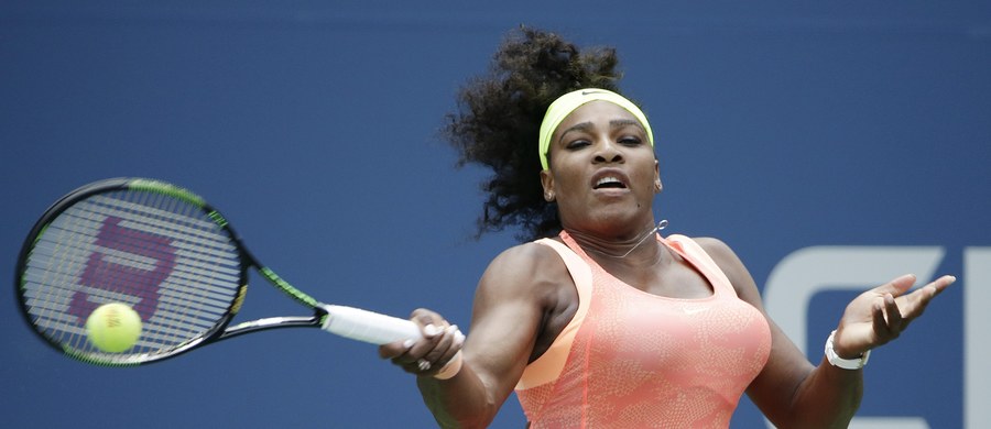 Serena Williams nie zdobędzie tenisowego Wielkiego Szlema. Liderka światowego rankingu sensacyjnie przegrała w półfinale US Open z Robertą Vinci. Tym samym kwestia tytułu w Nowym Jorku będzie włoską sprawą, bo Vinci w finale zagra z Flavią Pennettą.