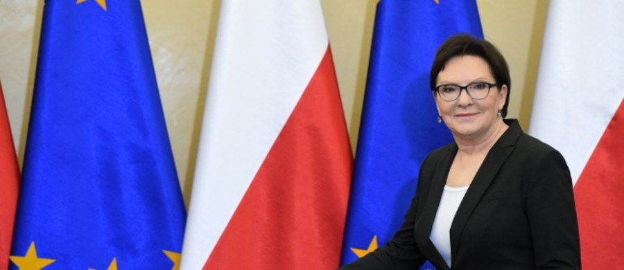 W każdym wymiarze Polska jest dziś bezpieczniejsza niż jeszcze 8 lat temu - stwierdziła premier Ewa Kopacz. Podczas wyjazdowego posiedzenia rządu w Białymstoku przedstawiono raport o bezpieczeństwie narodowym. 