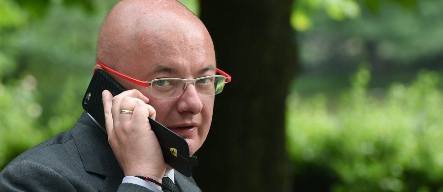 Centralne Biuro Antykorupcyjne zakończyło kontrolę oświadczeń majątkowych Michała Kamińskiego i nie stwierdziło nieprawidłowości, które pozwoliłyby wszcząć postępowanie przygotowawcze w tej sprawie. Kamiński stwierdził, że od początku był przekonany, że taki będzie efekt kontroli CBA. "Jestem człowiekiem uczciwym i składałem prawdziwe oświadczenia majątkowe, zgodnie z własnym sumieniem" - powiedział.