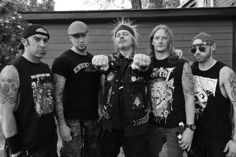 Legendarna brytyjska grupa Extreme Noise Terror ujawniła szczegóły premiery nowej płyty. 