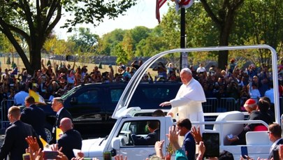 Papież Franciszek w USA. Tak powitano go w Waszyngtonie