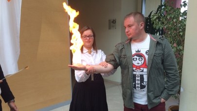 Podpalanie rąk i walki robotów w Olsztynie