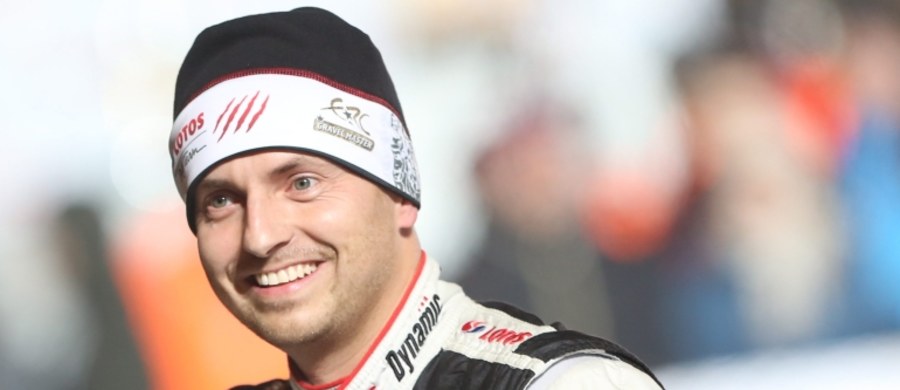 Kajetan Kajetanowicz zapewnił sobie - po raz drugi z rzędu - tytuł FIA ERC Gravel Masters, czyli Szutrowego Mistrza Europy! Polak wygrał trzy z czterech dzisiejszych odcinków specjalnych Rajdu Cypru, czyli ósmego etapu mistrzostw Europy. Pochodzący z Ustronia kierowca prowadzi aktualnie w imprezie, jak i w klasyfikacji generalnej ME.