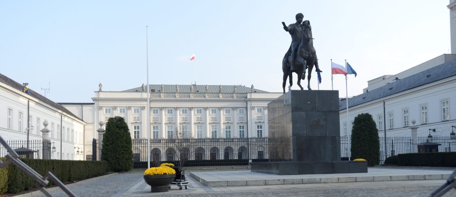 Były szef kancelarii prezydenta Bronisława Komorowskiego przyznaje: już za naszych czasów wiedzieliśmy, że obraz "Gęsiarka" Romana Kochanowskiego zaginął. Minister Jacek Michałowski nie poinformował wtedy o tym prokuratury. 