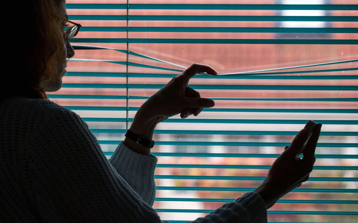 Stalking wciąż na topie - statystyki potwierdzają, że ofiary coraz częściej skarżą się na dręczycieli, a ich doniesienia są uzasadnione. Przypadków uporczywego nękania przybywa - donosi "Rzeczpospolita". 