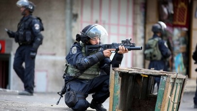 Izraelska para zastrzelona na Zachodnim Brzegu. Małżeństwo zginęło na oczach dzieci