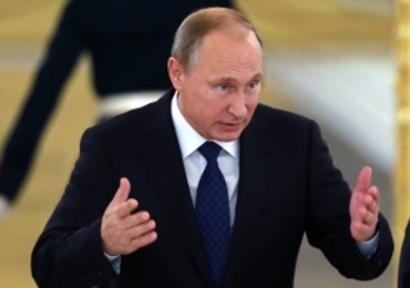 Uciekinier z Rosji o Putinie: Małpa z granatem, grająca na wzrost cen ropy