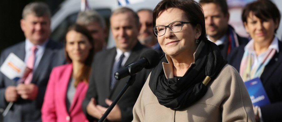 Całkowity zakaz aborcji i procedury in vitro - tego, zdaniem premier Ewy Kopacz, można spodziewać się podczas rządów Prawa i Sprawiedliwości. "Tak będzie wyglądał świat według PiS" - mówiła premier komentując zawetowanie przez prezydenta Andrzeja Dudę ustawy o uzgodnieniu płci.