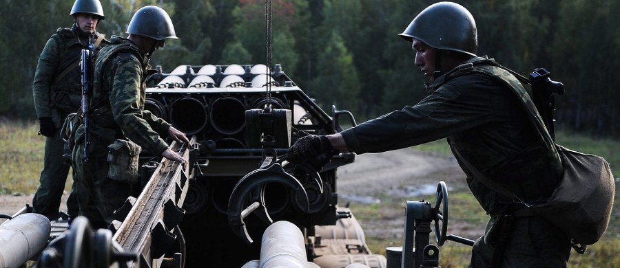 Naukowcy z Akademii Wojskowej Strategicznych Wojsk Rakietowych w Sierpuchowie skonstruowali aerozolowy generator, mogący wytwarzać sztuczną mgłę do maskowania mobilnych wyrzutni rakiet. Taką informację przekazała niezależna rosyjska telewizja Dożd.