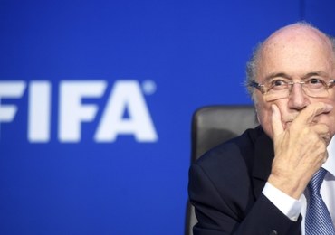 Afera FIFA: Sepp Blatter dowiedział się o zawieszeniu z komunikatu. Odwołał się