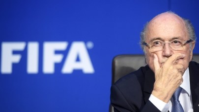 Afera FIFA: Sepp Blatter dowiedział się o zawieszeniu z komunikatu. Odwołał się