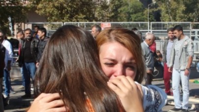Co najmniej 95 ofiar zamachu przed dworcem kolejowym w stolicy Turcji