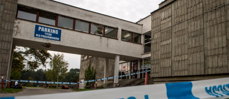 „To była rzeź” – tak mówią studenci Uniwersytetu Technologiczno-Przyrodniczego w Bydgoszczy o imprezie inaugurującej nowy rok akademicki. W zabawie uczestniczyło 1200 osób. W pewnej chwili doszło do wybuchu paniki w łączniku łączącym dwa budynki, w których rozgrywała się impreza. Zginęła 24-letnia studentka, 11 osób zostało rannych, cztery z nich nadal przebywają w szpitalach. Stan dwóch poszkodowanych jest ciężki.