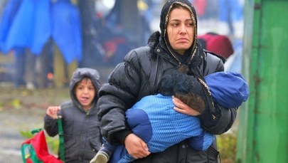 Słowenia nie wytrzymuje napływu migrantów: Chce pomocy wojskowej z Unii Europejskiej 