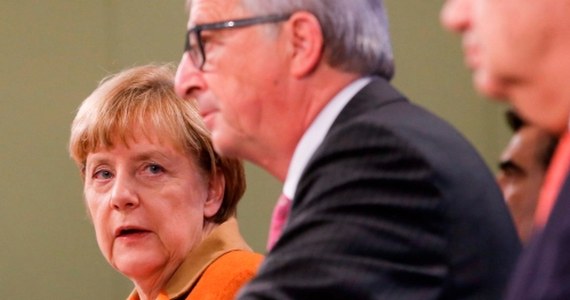 ​Oficjalnie po niedzielnych wyborach parlamentarnych nic się nie zmienia w relacjach Polski z Brukselą. Jednak nieoficjalnie urzędnicy Komisji Europejskiej przyznają, że nowa ekipa jest na cenzurowanym.