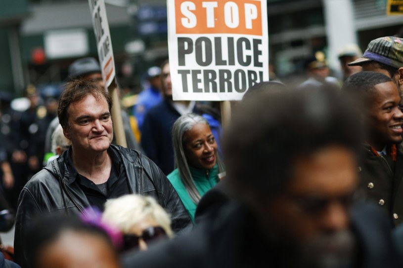 Amerykański reżyser i scenarzysta filmowy Quentin Tarantino znalazł się w ogniu krytyki po słowach, które uraziły policjantów w Stanach Zjednoczonych.