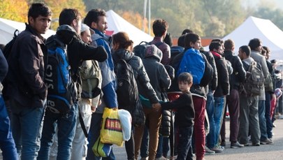 Orban ostro ws. uchodźców: Chce się pozbawić europejskie państwa narodowe znaczenia