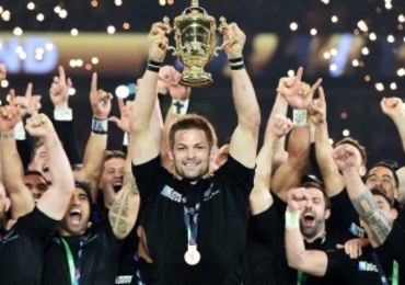Nowa Zelandia z Pucharem Świata w rugby! 82 tysiące ludzi na trybunach