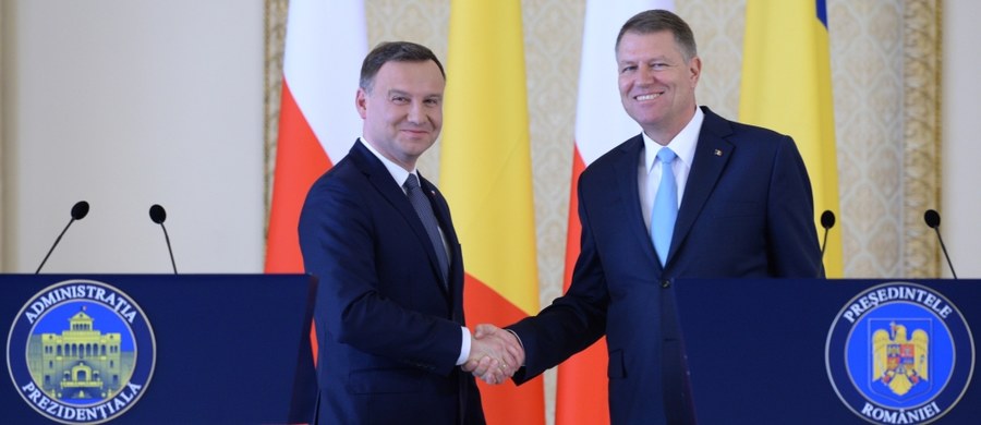 Obecność NATO w Europie Środkowo-Wschodniej powinna być zwiększana – mówił w Bukareszcie prezydent Andrzej Duda. „Jest to kwestia zrównoważonego rozwoju NATO" – ocenił prezydent na wspólnej konferencji prasowej z prezydentem Rumunii Klausem Iohannisem.