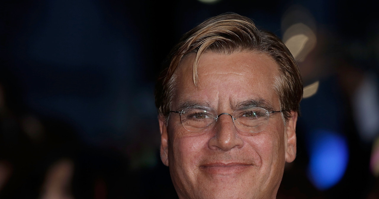 Zdobywca Oscara Aaron Sorkin zdradził w wywiadzie dla portalu "Digital Spy”, że w latach dziewięćdziesiątych prowadził ze studiem Pixar rozmowy w sprawie pomysłu na film. Bohaterem miał być pisarz, któremu w pisaniu pomagają przyrządy biurowe z jego biurka.