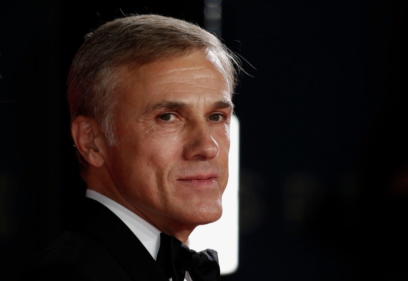 Christoph Waltz, wcielający się w głównego antagonistę agenta 007 w "Spectre", najnowszym filmie o przygodach Jamesa Bonda, wyznał, że wcielanie się w czarne charaktery nie stanowi dla niego większej trudności. Nie szczędził także słów uznania wobec Daniela Craiga.