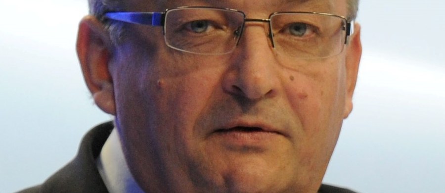 Andrzej Adamczyk będzie ministrem infrastruktury i budownictwa w rządzie Beaty Szydło. To poseł z Małopolski angażujący się w sprawy polskiej infrastruktury, który był jednym z krytyków prywatyzacji PKP Energetyka.