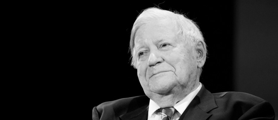 W wieku 96 lat zmarł były socjaldemokratyczny kanclerz Niemiec Helmut Schmidt. Polityk stał na czele niemieckiego rządu w latach 1974-1982.