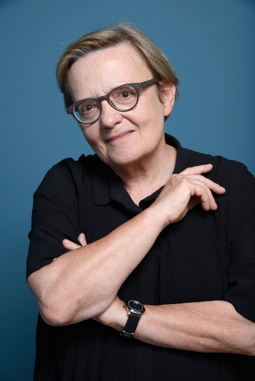 Polska reżyserka filmowa i teatralna Agnieszka Holland  odebrała w Waszyngtonie nagrodę "Pioneer Award", przyznaną przez Fundację Kościuszkowską, jedną z największych instytucji polonijnych w USA, jako wyróżnienie za promocję polskiej kultury na świecie.