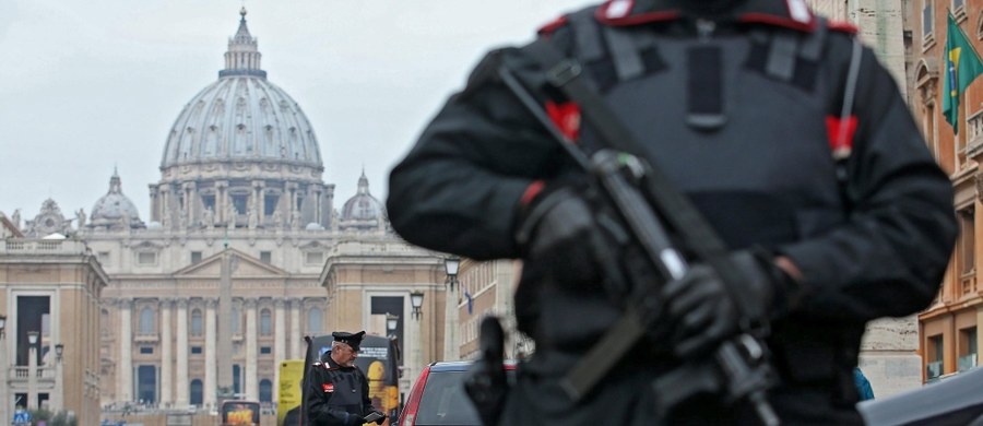 Terroryści mogą planować zamachy w Rzymie i Mediolanie. Takie ostrzeżenie znalazło się na stronie internetowej amerykańskiej ambasady we Włoszech. 