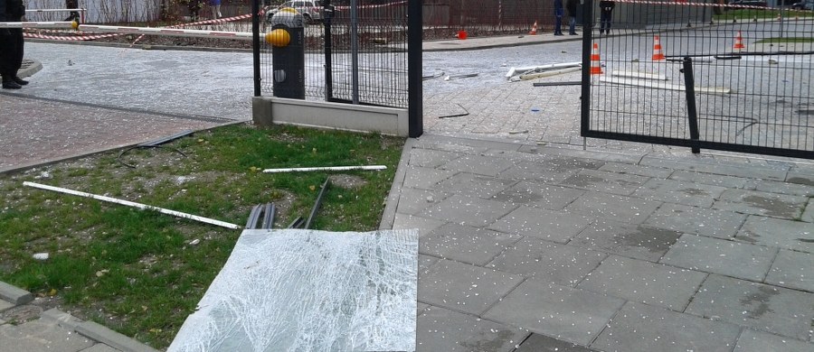 Wybuch w mieszkaniu przy ulicy Mińskiej na warszawskiej Pradze. Dwie osoby zostały ciężko poparzone.