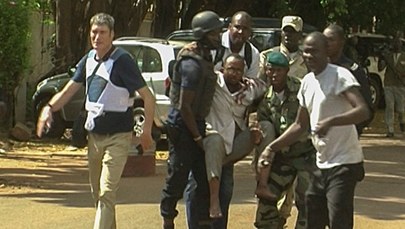 Władze w Mali: W ataku na hotel zginęło 21 osób. Wśród ofiar - Amerykanin