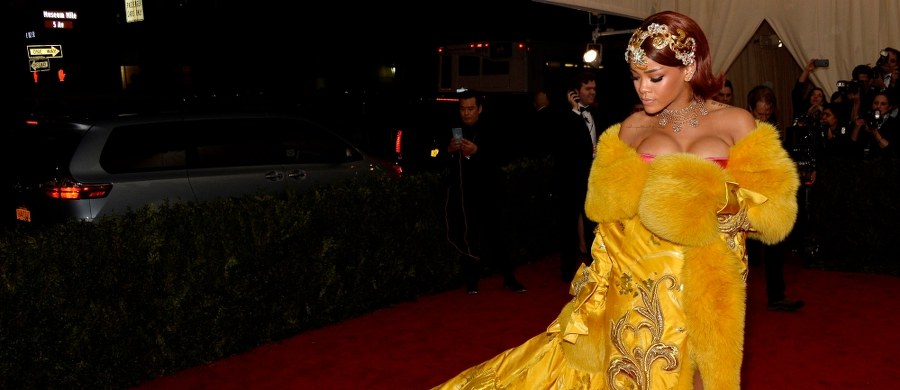 26 lutego przyszłego roku Rihanna ruszy w trasę koncertową. W planach artystki jest ponad 70 występów w Północnej Ameryce i w Europie wraz z koncertami w Nowym Jorku, Londynie, Los Angeles, Toronto, Amsterdamie, Vancouver, Berlinie, Mediolanie, Waszyngtonie, Kopenhadze oraz w Warszawie. 