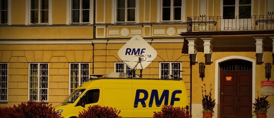 Zgorzelec na Dolnym Śląsku będzie tym razem Twoim Miastem w Faktach RMF FM! Tak zdecydowaliście, głosując w sondzie na RMF 24. W najbliższą sobotę zjawi się tam żółto-niebieski wóz satelitarny. Nasz reporter odkryje dla Was uroki okolicy. Słuchajcie Faktów RMF FM i dołączcie do nas!