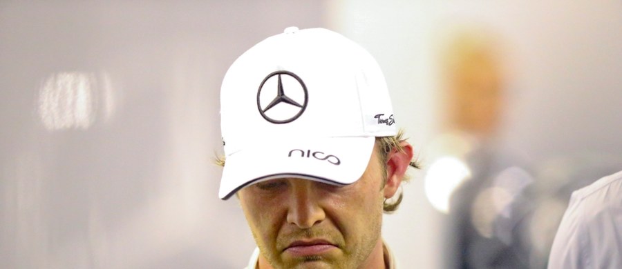 Niemiec Nico Rosberg z teamu Mercedes GP wystartuje z pole position w niedzielnym wyścigu Formuły 1 na torze Yas Marina w Abu Zabi. Zakończy on rywalizację w 2015 roku.