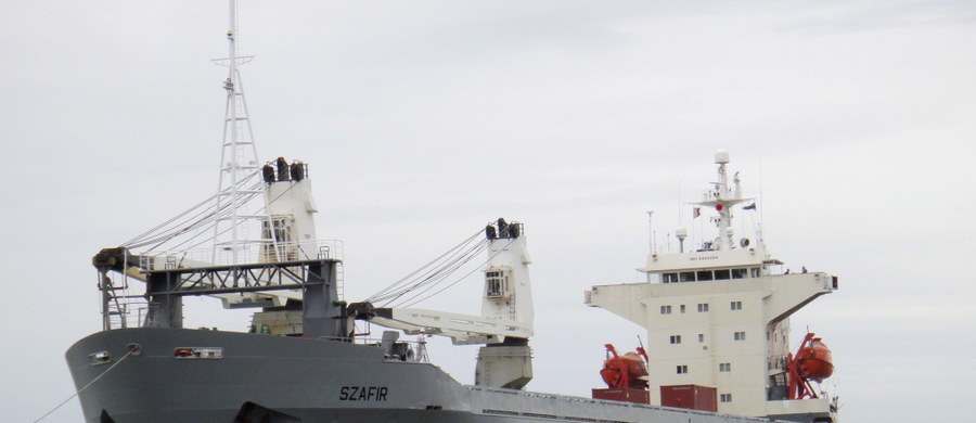 Statek „Szafir”, którego część załogi została uprowadzona, jest w drodze do nigeryjskiego portu Onne. Wciąż nie ma informacji o losie porwanych polskich marynarzy. 
