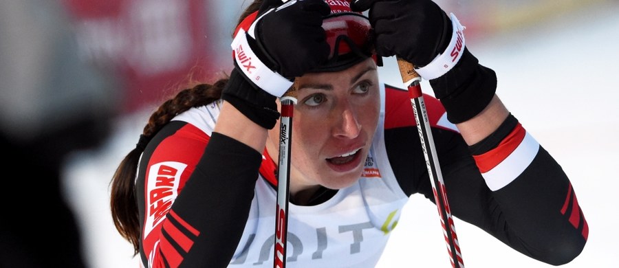 Justyna Kowalczyk zajęła 11. miejsce w zmaganiach na dochodzenie na 10 km techniką klasyczną w zawodach Pucharu Świata w biegach narciarskich w fińskim Kuusamo. Najlepsza była Norweżka Therese Johaug. Polka straciła do niej 1.48,7 s.